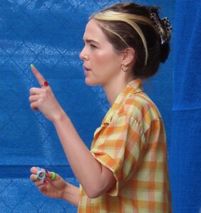        zoe100821BZNimage107.jpg