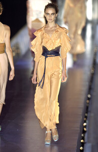 Fendi SS 2004 145.jpg