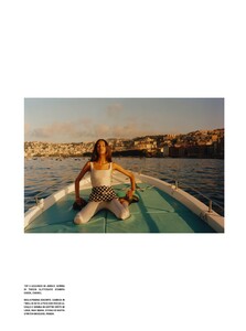 mona 2021-08-01 Vogue Italia-page-023.jpg