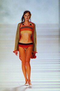 MISSONI-SPRING-1999 (30).jpg