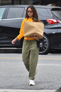        gon190821BZNimage109.jpg