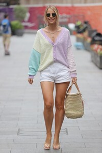       vog090821BZNimage104.jpg
