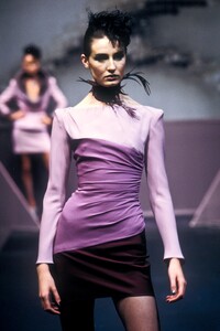 1394595182_Valentino1997HauteCouture50.thumb.jpg.e49fca7ce65e1cc85da6f4af731b6b6f.jpg