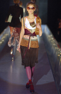 Fendi SS 2004 - 20 - Anne Catherine Lacroix.jpg