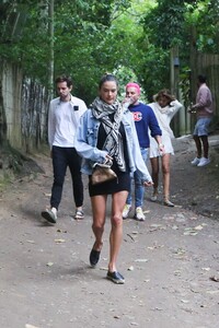       ale020821BZNimage112.jpg