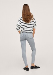 17063754_TG_R.jpg