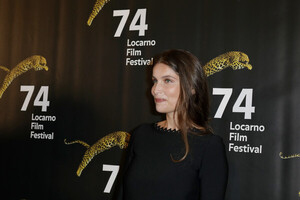 Laetitia+Casta+Locarno+Film+Festival+2021+C-zd_MYV0dVl.jpg