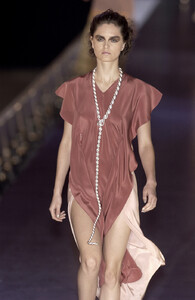 Fendi SS 2004 113.jpg