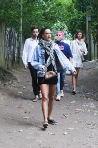       ale020821BZNimage109.jpg