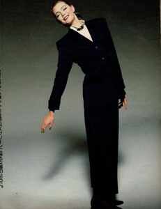 193531820_ELLEJapon8-20-86(88).thumb.jpg.b104700ffc13c5491016a489baefd488.jpg