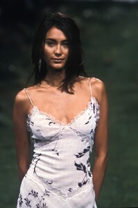 1955578893_EmanuelUngaro1999WomenRTW63.thumb.jpg.e6dfb0432f553fc82de9b6d0d6764a64.jpg