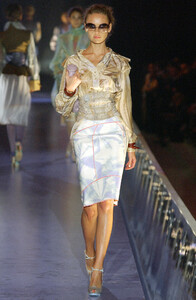 Fendi SS 2004 - 13 - Inguna Butane.jpg