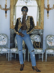 1980s_US_Vogue_November_1999_05.thumb.jpg.61bf4dbd8236ac8ccdd09fc4d3f0e6ee.jpg