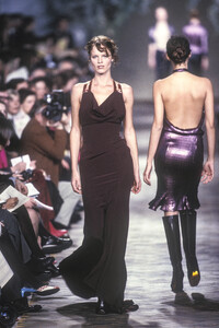 2007768407_Chloe1999WomenRTW80.thumb.jpg.1cdae4535cd3d6ba3bea4e3de9206532.jpg