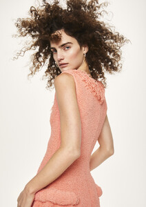 201220-Harpers-BAZAAR_0367.thumb.jpg.e00bdf4a2b6e468f99bb7869119ed385.jpg