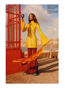 mona 2021-08-01 Vogue Italia-page-014.jpg