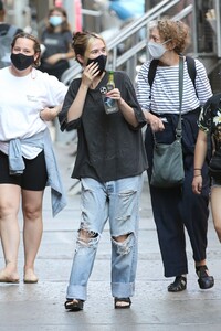        zoe140821BZNimage113.jpg