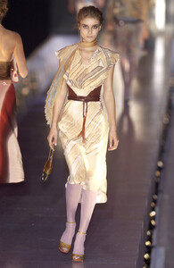 Fendi SS 2004 091.jpg