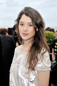 Astrid Bergès-Frisbey3.jpeg