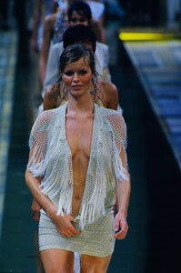 2138264534_chloe-ss-2000(14).thumb.jpg.f322642d2b961a488c15152dbf41041d.jpg