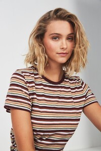 238221-416-4.jpg