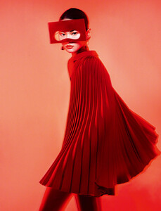 He-Cong-Txema-Yeste-Harpers-Bazaar-China-September+(13) (1).jpg