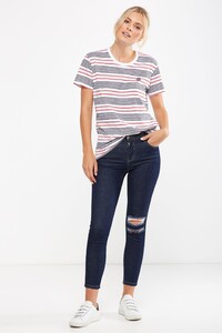 249902-750-4.jpg