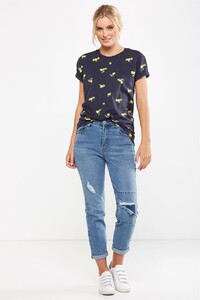 249902-772-4.jpg