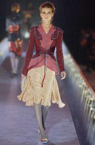 Fendi SS 2004 - 03 - Louise Pedersen.jpg