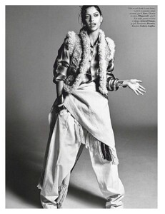 Vogue Paris No. 1020 - Septembre 2021-page-007.jpg