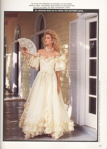 313430300_BurdaInternationalSummer1984(7).thumb.jpg.fb8dd63eb4aa8c5a59695b1e20a9e745.jpg