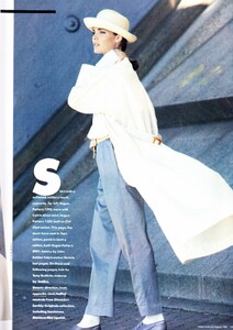 358679912_VogueAustraliaAugust1984keypiecesRichardBailey2.thumb.jpg.6e5b5f2dc871a92175d2a9b6927fbd34.jpg