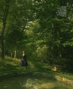 Vogue_9.21_de 1-page-012.jpg