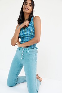 4122057270299_031_b.jpg