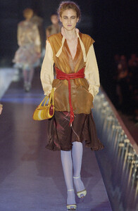 Fendi SS 2004 - 34 - Mateja Penava.jpg