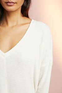 44244127_011_b4.jpg