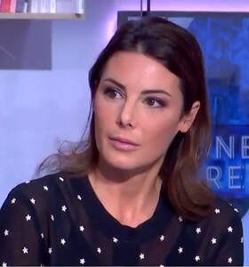 480851528_Marie-EstelleDupont52.thumb.jpg.a1719ff33e5f3792569be2d4778f4391.jpg