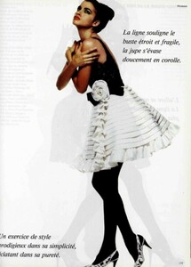 490327864_LOfficielFrance1991ledefidelahautecouturebyhiromasa.thumb.jpg.33db85b5ae2b549ea6488e5e4d370e77.jpg