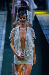500425309_chloe-ss-2000(13).thumb.jpg.f2f7aa5c07c077e03ac120af406d5e82.jpg