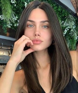 505756178_VikaBronova5677990-099765791024full-vika-bronova.thumb.jpg.d30ccbc953bc5b2c6e1baa14d0299bcf.jpg