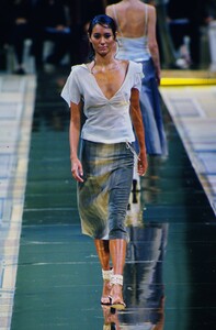 518108996_chloe-ss-2000(19).thumb.jpg.c6a28ee97e5e831219867cfa3835b6f4.jpg