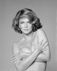 Ann Margret - covering breasts.jpg