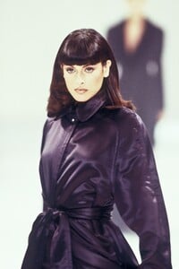 536630876_GianfrancoFerre1995WomenRTW84.thumb.jpg.b11fb68b9fa4875dbd7b1b808a62d822.jpg