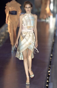 Fendi SS 2004 149.jpg