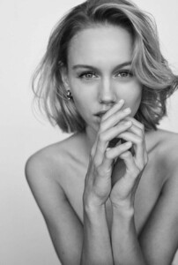 61881_900x900.jpg