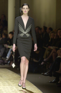 760704806_Valentino2001HauteCouture88.thumb.jpg.9f51e815c4a3fdcad6dd12cdfc6cb01b.jpg