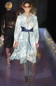 Fendi SS 2004 - 24 - Frankie Rayder.jpg