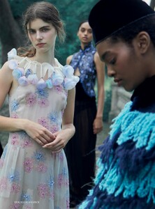 Harper s Bazaar UK - 09.2021 p2-page-005.jpg