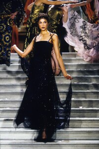 Christian Dior SS 1998 HC vogue.jpg