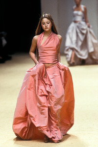 839110737_Chanel1999HauteCouture118.thumb.jpg.a1adecc92d859fcd6933c5188a371328.jpg